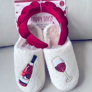 Party time slippers - size 5/6